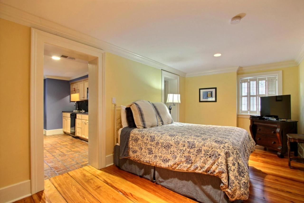 Bird Baldwin Magnolia Suite Savannah Exterior foto